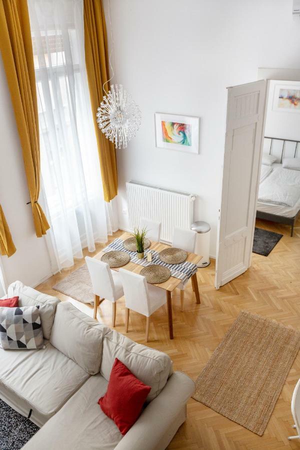 Exclusive Downtown Bella Home Budapest Bagian luar foto